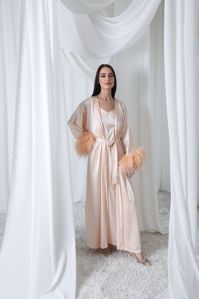 Amira set in peach