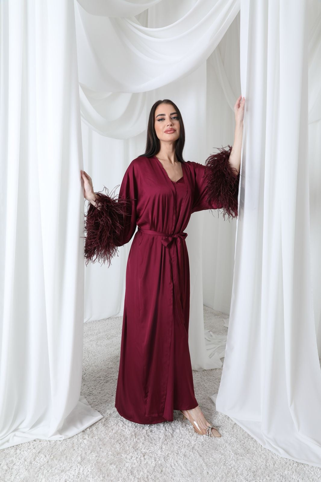 Amira set in burgundy