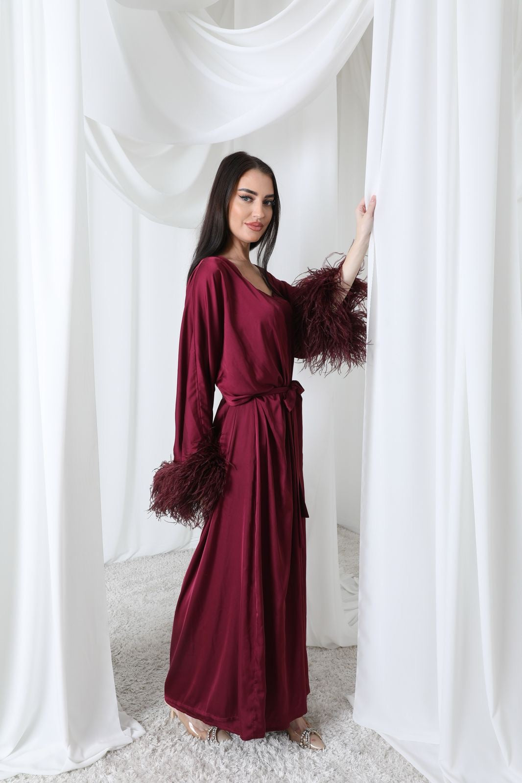Amira set in burgundy