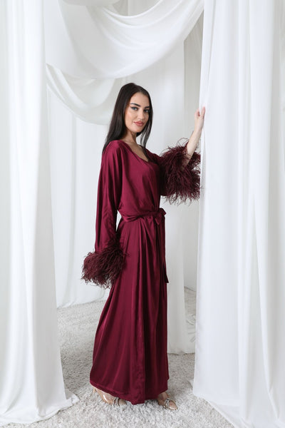 Amira set in burgundy