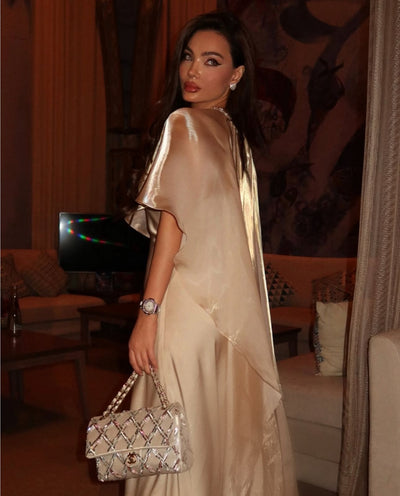 Leila set in gold