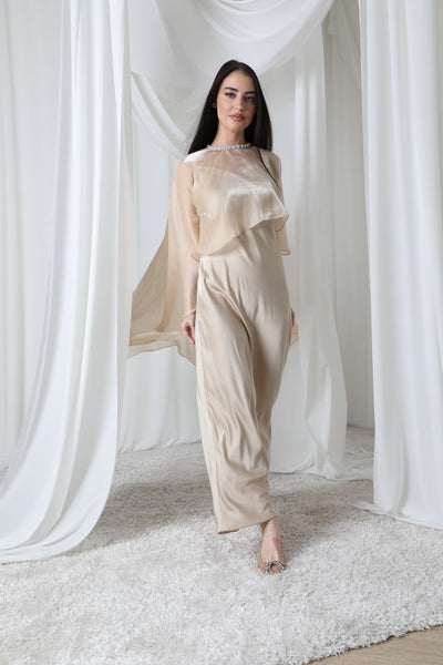 Leila set in gold
