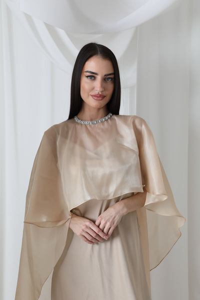 Leila set in gold